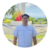 Christopher Rompas, người dùng dịch vụ chuyển khoản địa phương của Topremit.